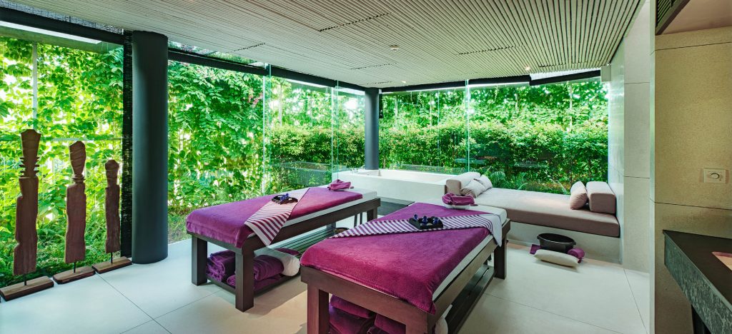 Pure Spa offers 15 luxury treatment rooms, male and female jacuzzi, sauna and steam rooms, gym and yoga pavilion